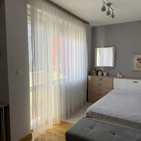Spacious Modern Centre Appartement *