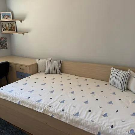 Spacious Modern Centre Appartement *